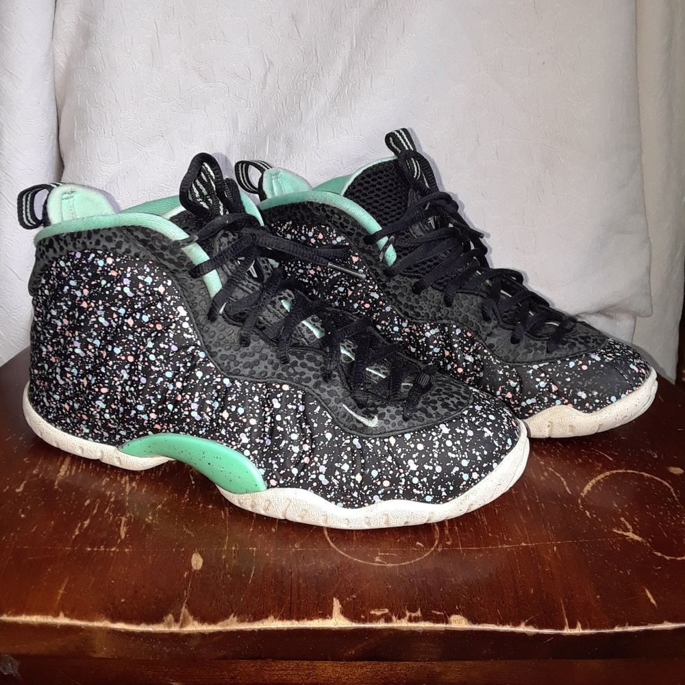 Nike Little Posite One 'Easter' Kids Shoe - Picture 1 of 11